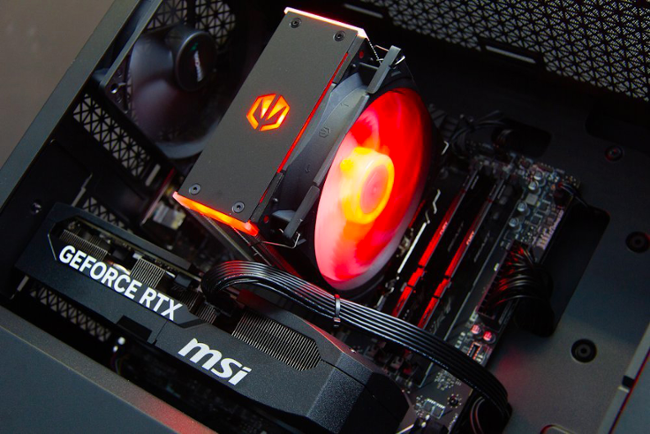 MČR Finale Pro R5 32GB 1T W11H HAL3000